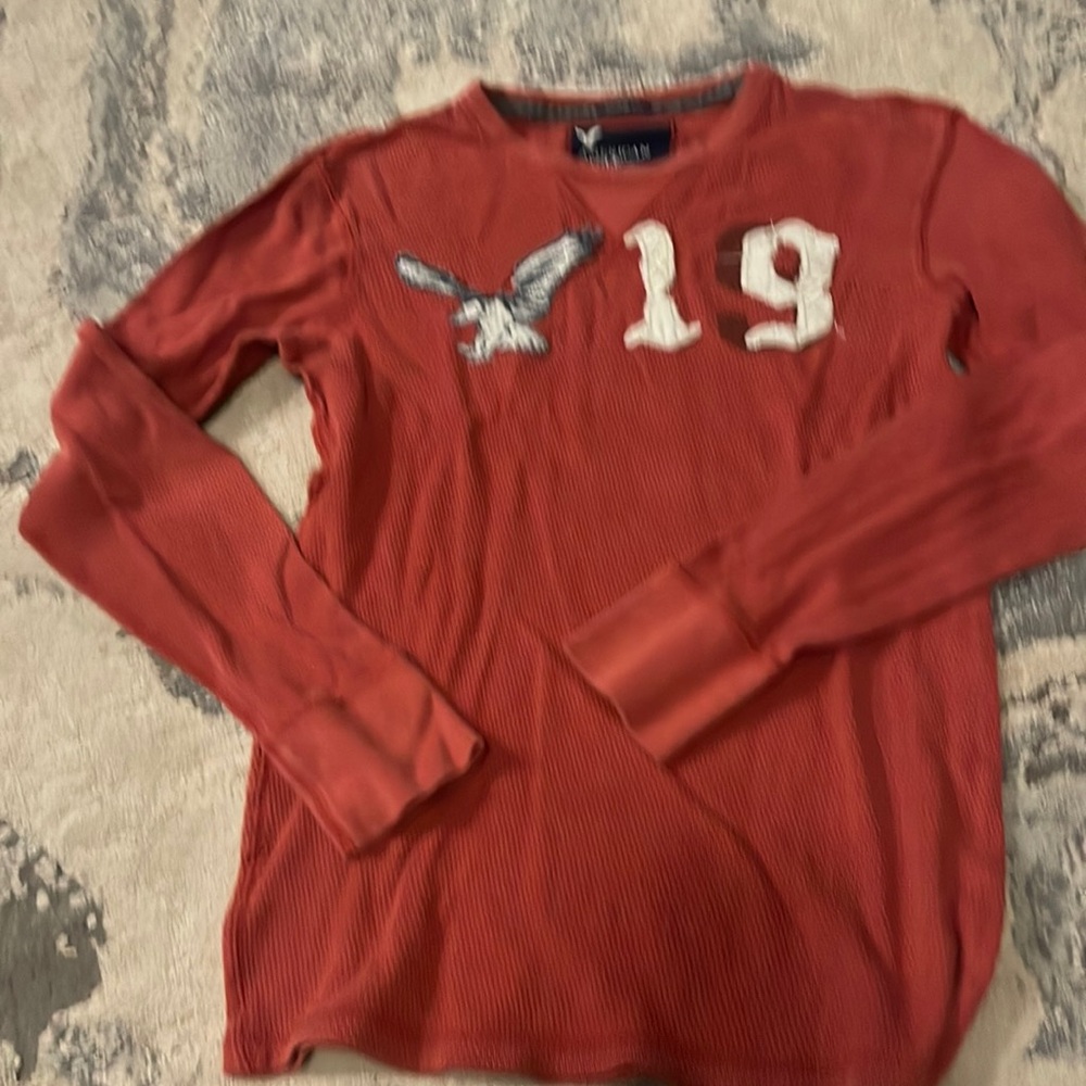 Men’s American Eagle thermal shirt size Medium